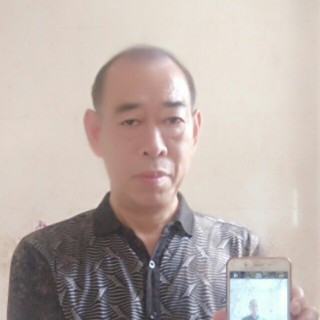 蜡烛邂逅柔弱的照片