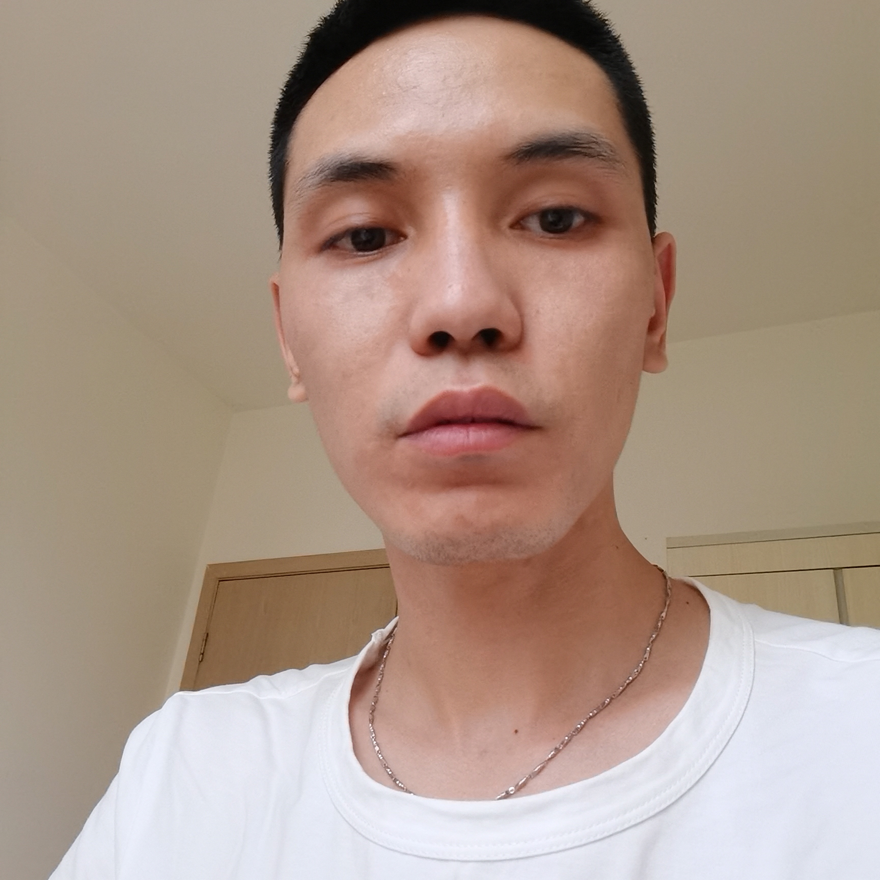 君泽1的照片