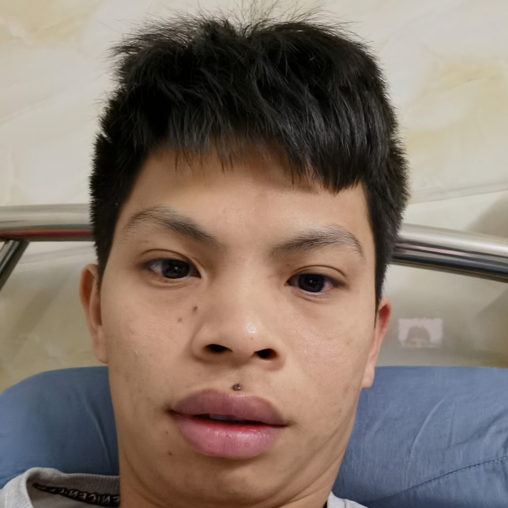 爱笑蹙眉冬瓜的照片