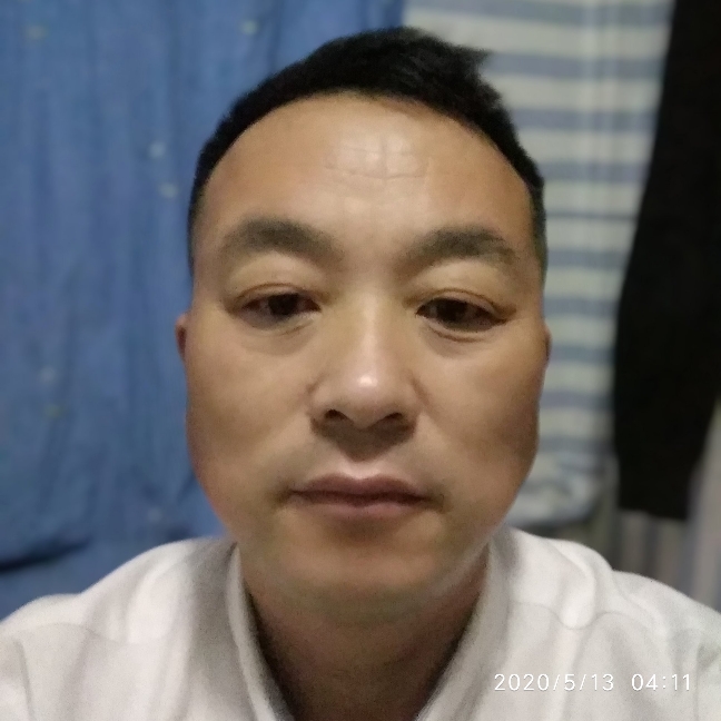 聪明的桃子的照片