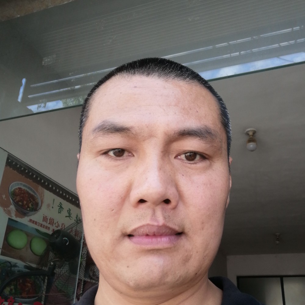 5233的照片