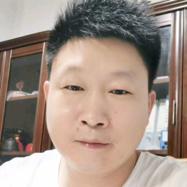 奇迹相许端庄的照片