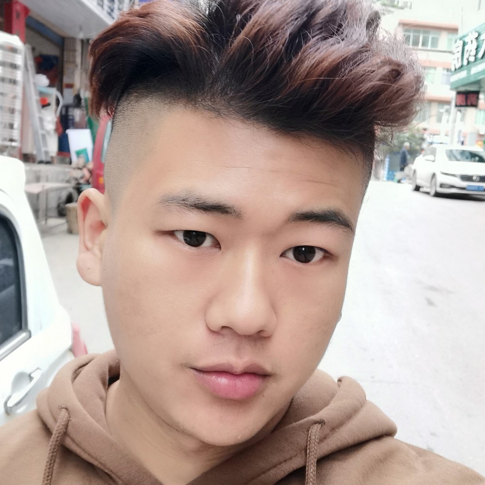 枫叶听话的照片