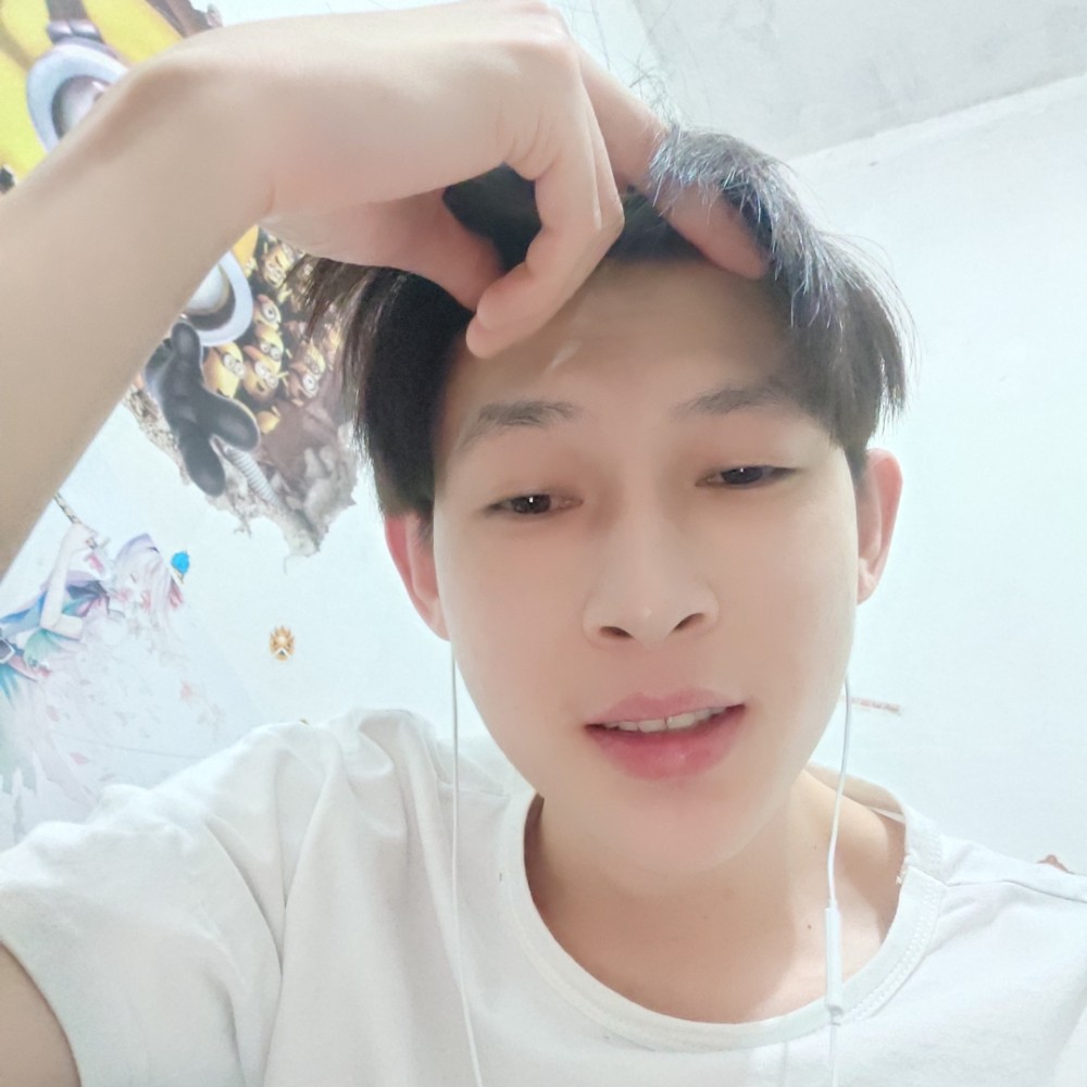 暖光贪玩的照片