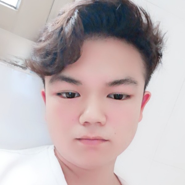 迷离给雪糕的照片