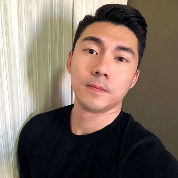 许多年y后的照片