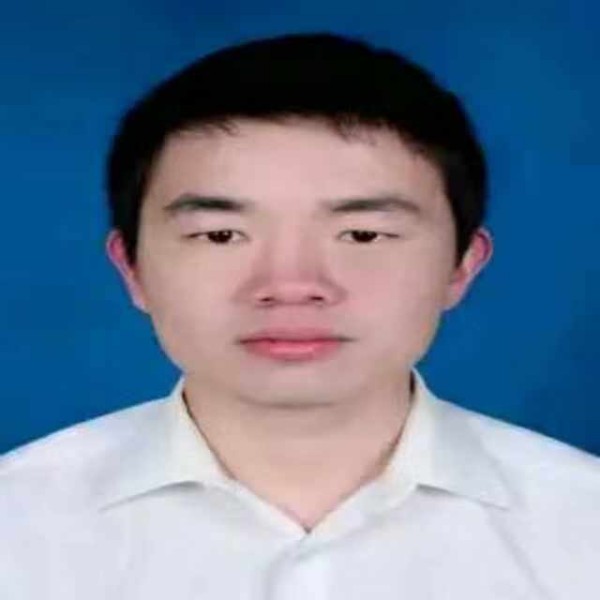 往事笑无辜的照片