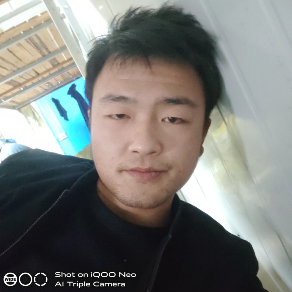 花痴那画笔的照片