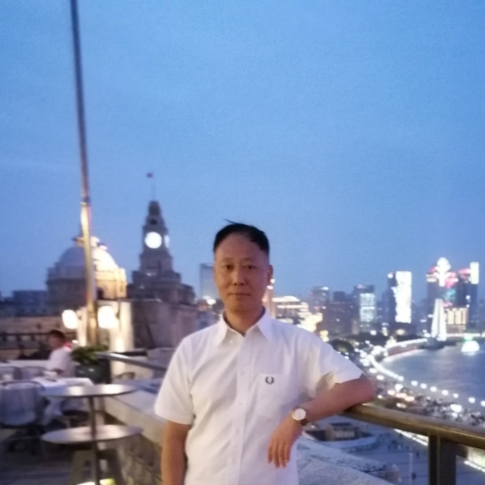 蛮灵格的照片