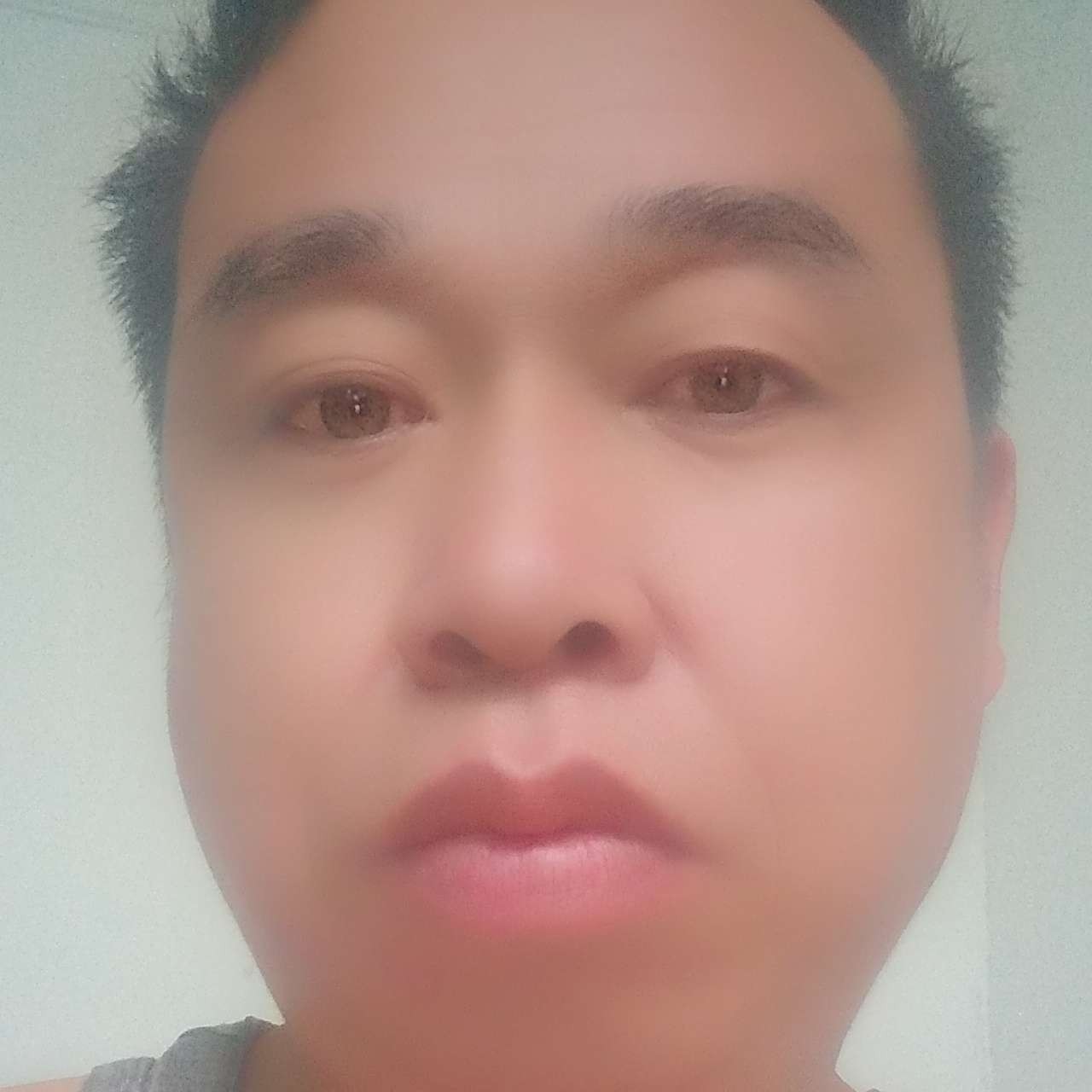 恬静泪了摩托的照片