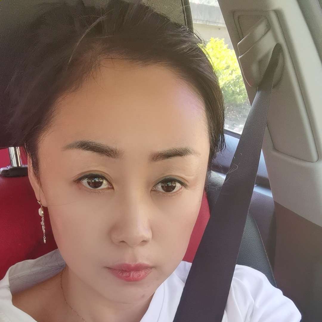 唠唠丫丫的照片