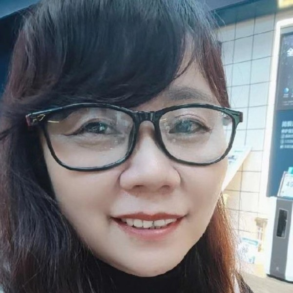 白红的照片