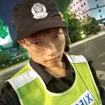 邱士原的照片
