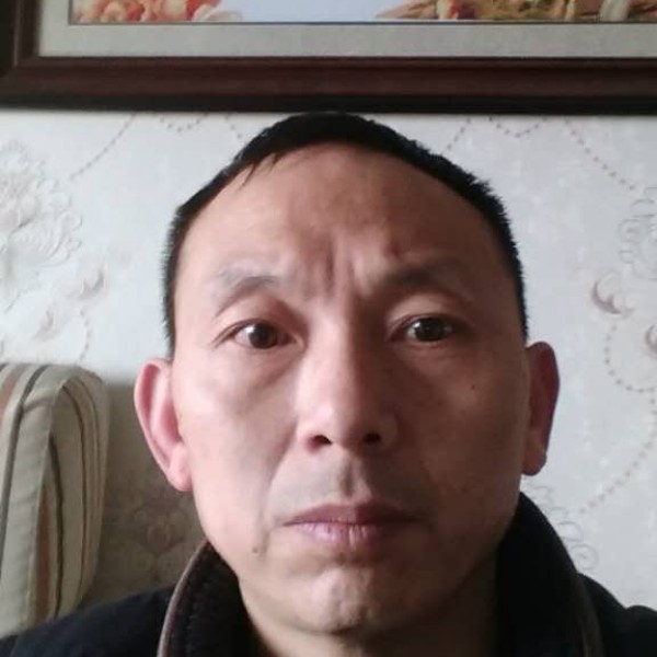 香水浅吻机灵的照片