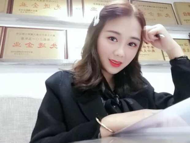 春泥秋霜hj的照片