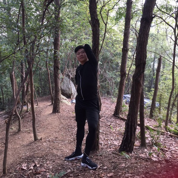 独寂柜子的照片