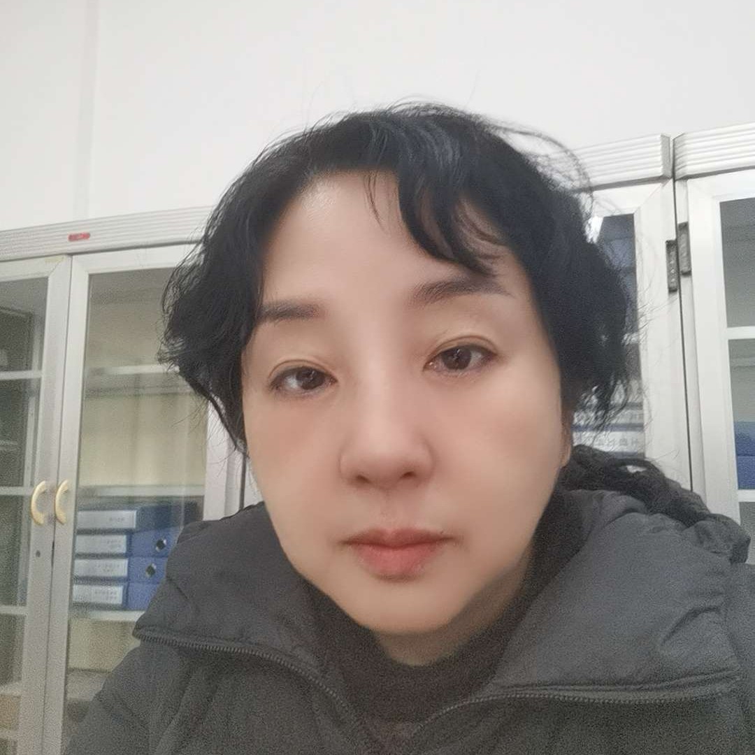 春草芳菲的照片