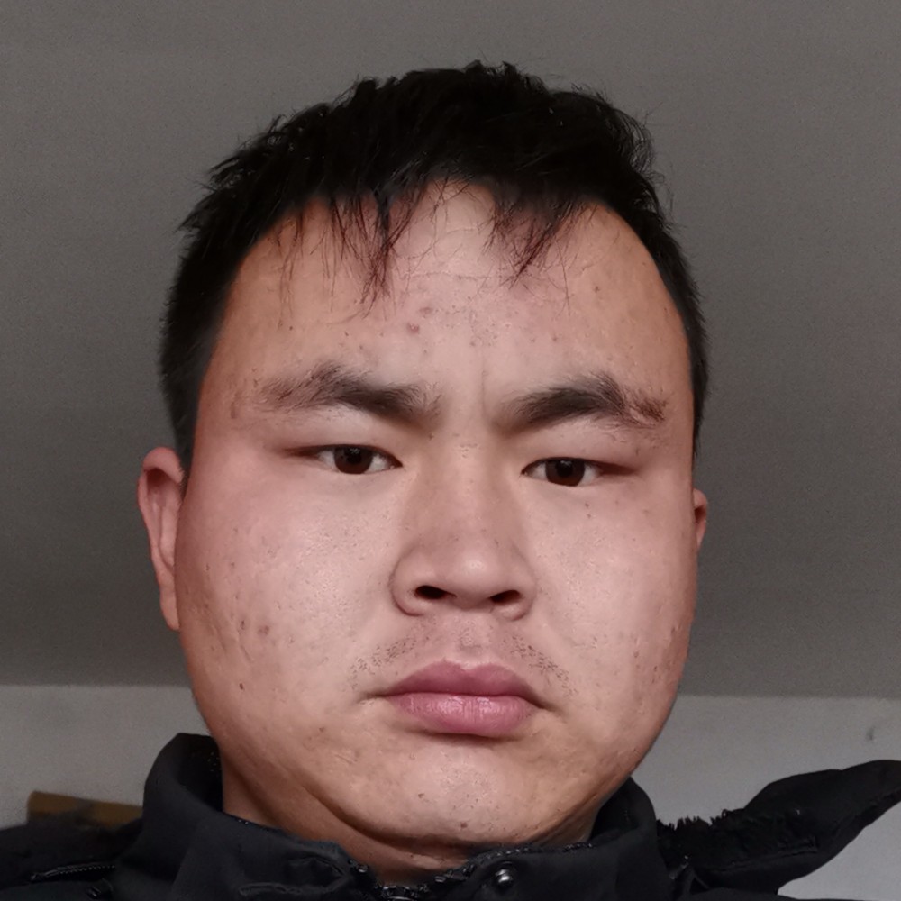 纯真迎暖光的照片