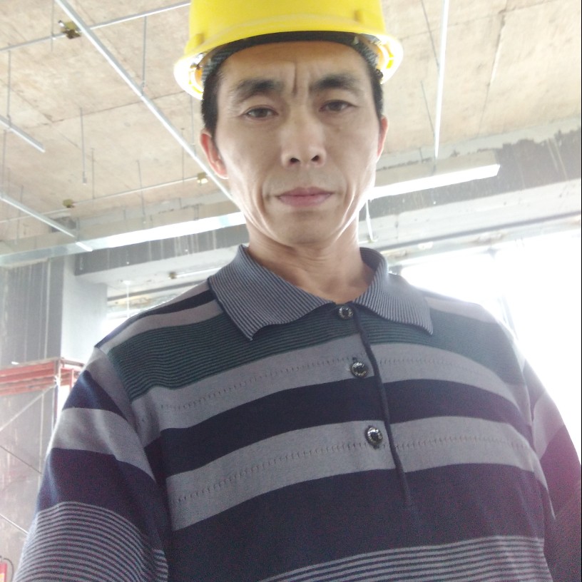 天寂挽手结实的照片