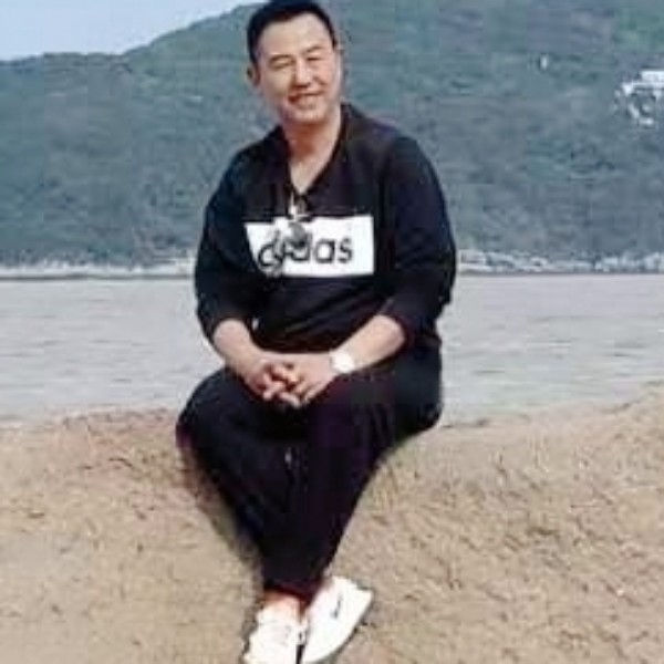 朕本寂寞的照片