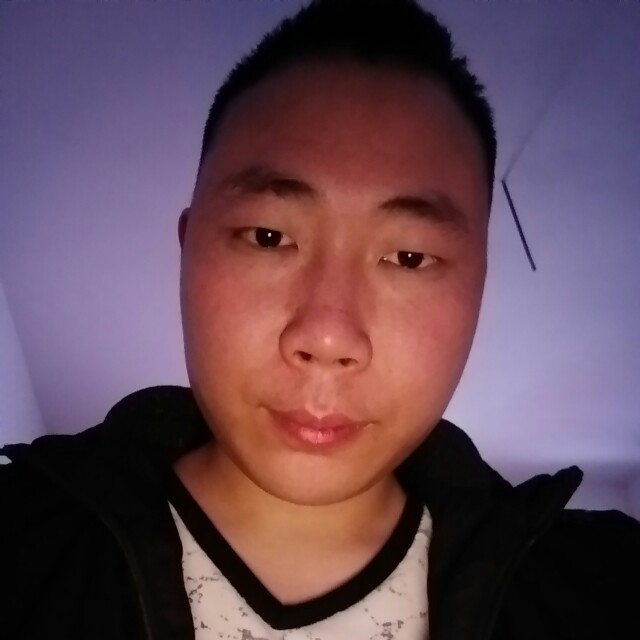 河马欢呼的照片
