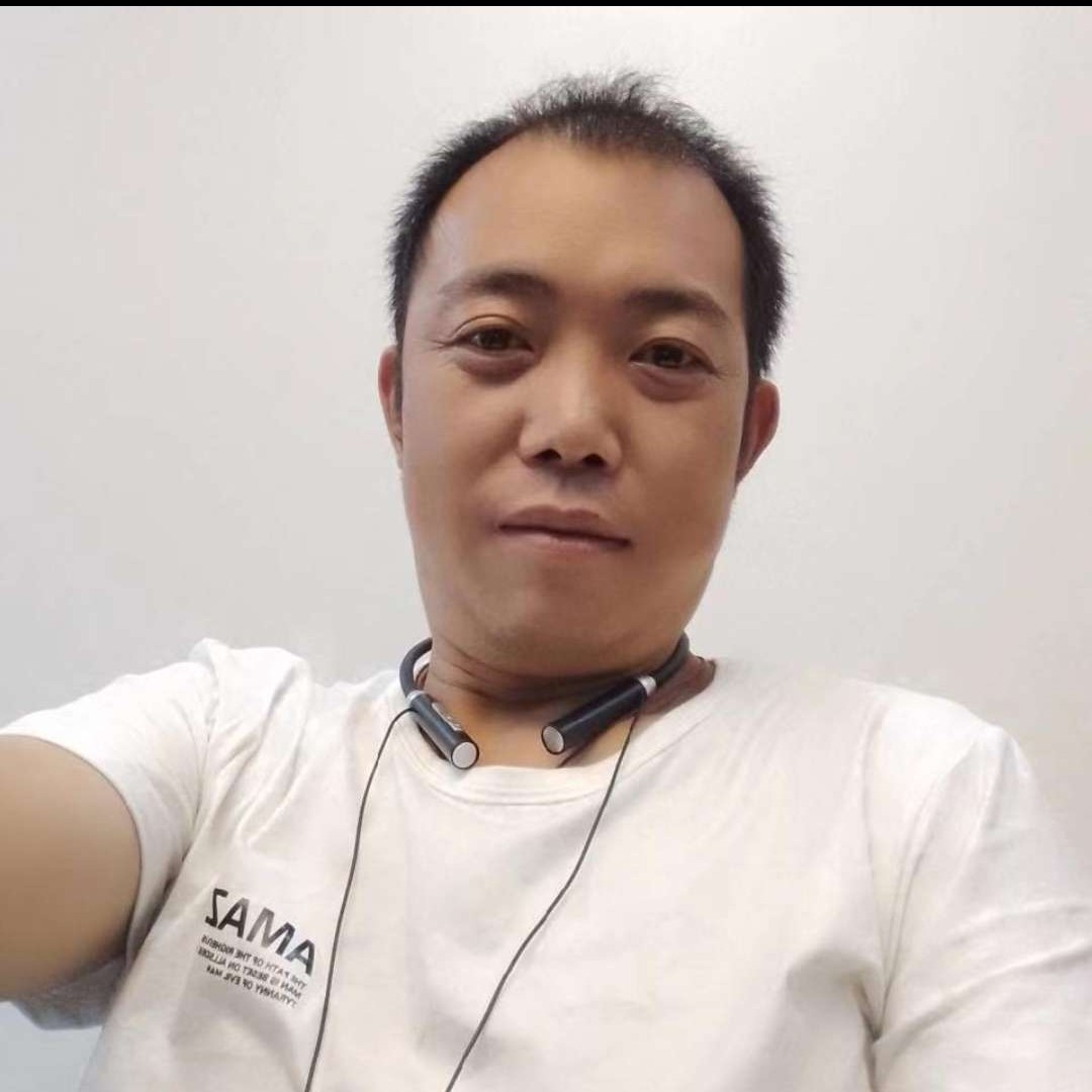 可靠蹙眉离歌的照片