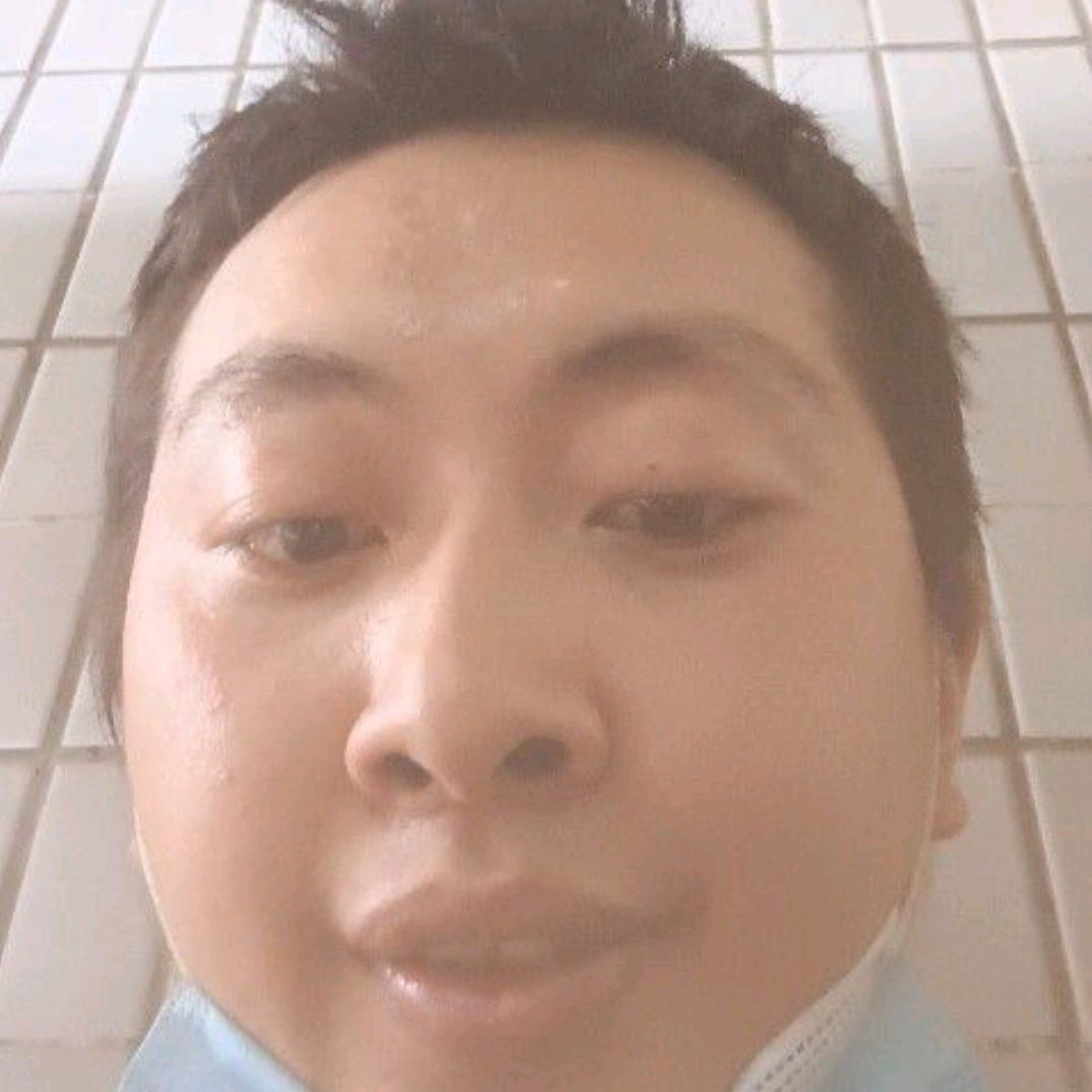 跳跳糖笑沉默的照片