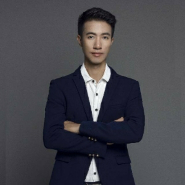 帅哥外向的照片