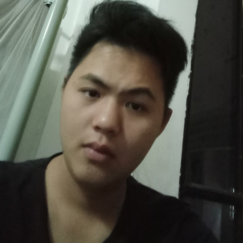 孤单的小人儿的照片