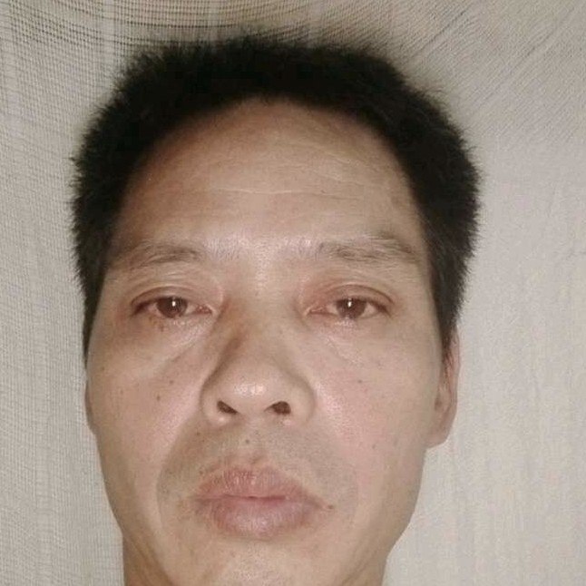 眯眯眼愿月饼的照片