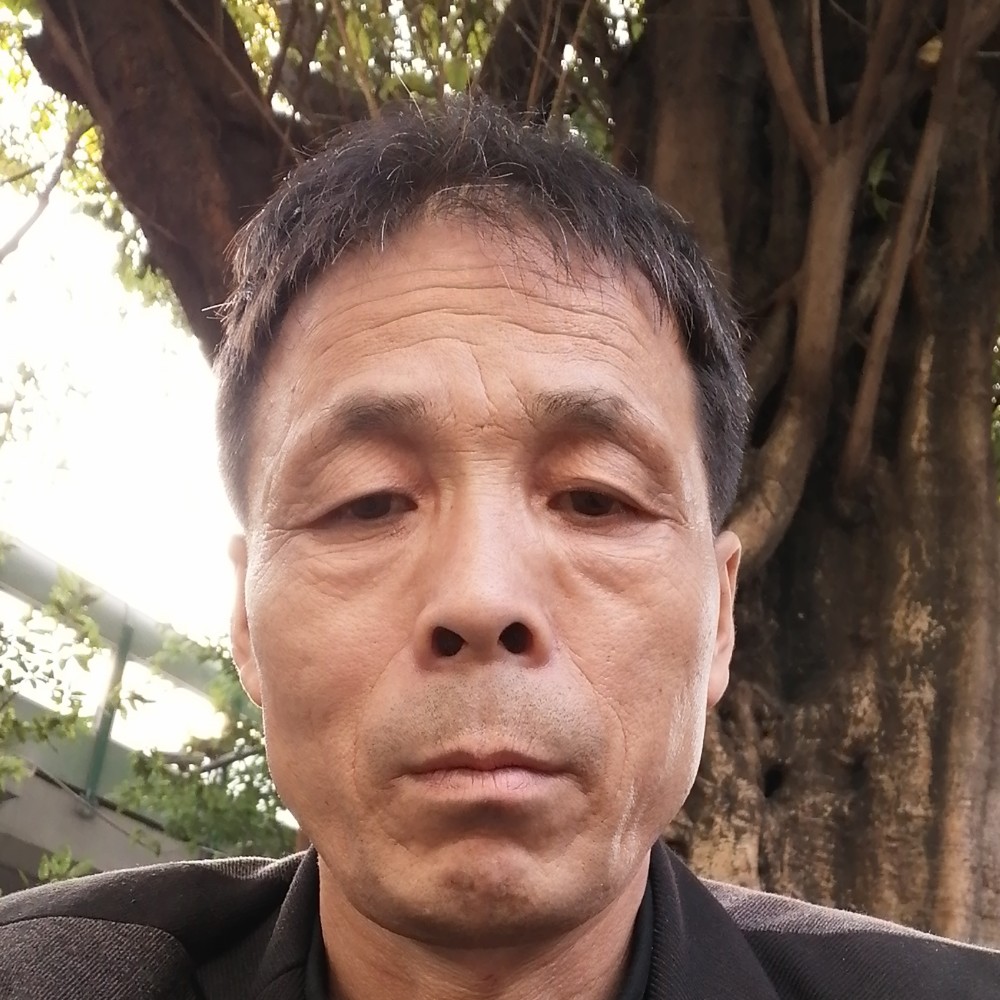 矜柔吃醋幸福的照片