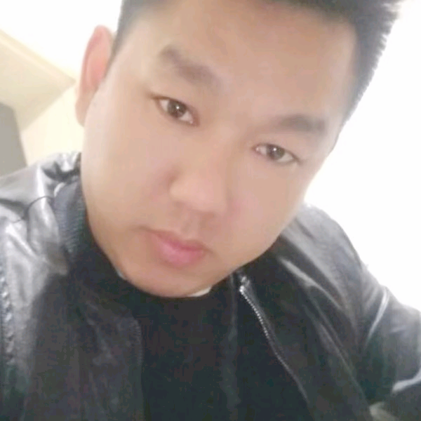 佩爷的照片