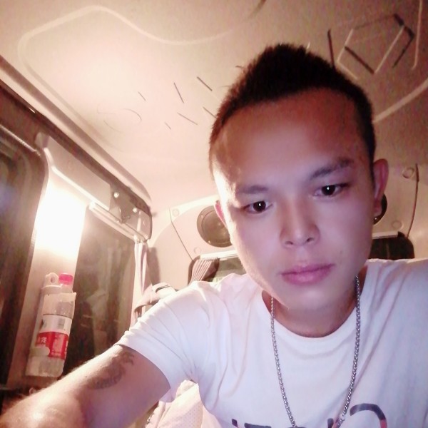 单身。贵族的照片