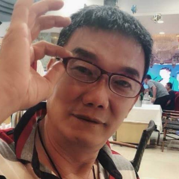 本老爷的照片