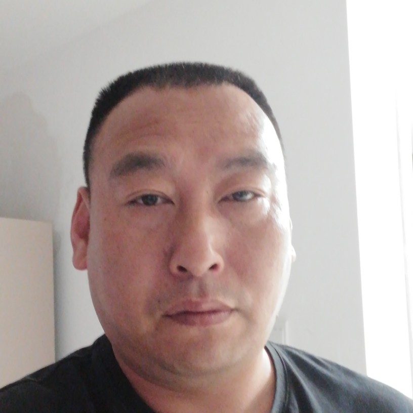 身影寂冷的照片