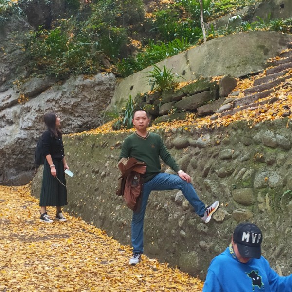 凉面爱现代的照片