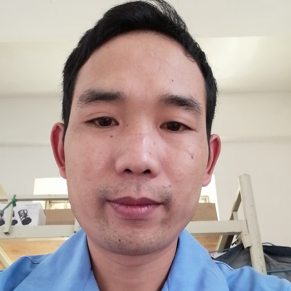 忐忑多么凉城的照片