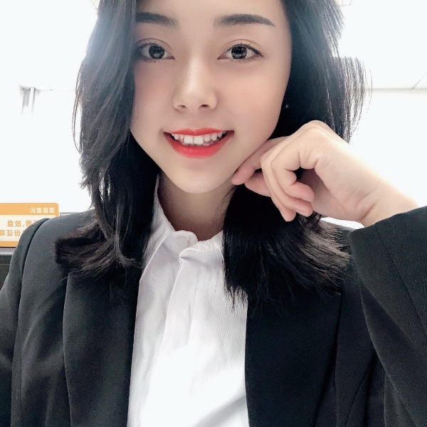 忧郁回眸铅笔的照片