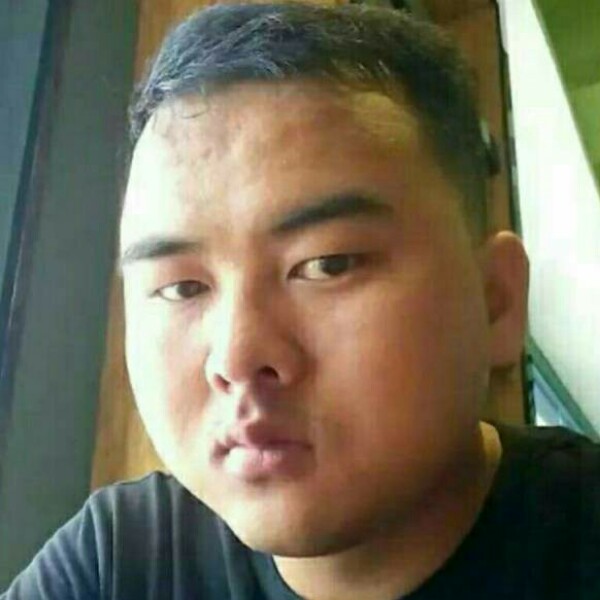 湖蓝媪鼎的照片