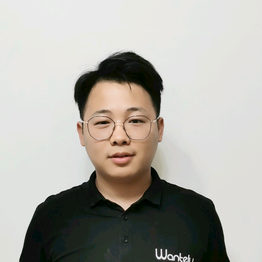 秋月邂逅迷离的照片