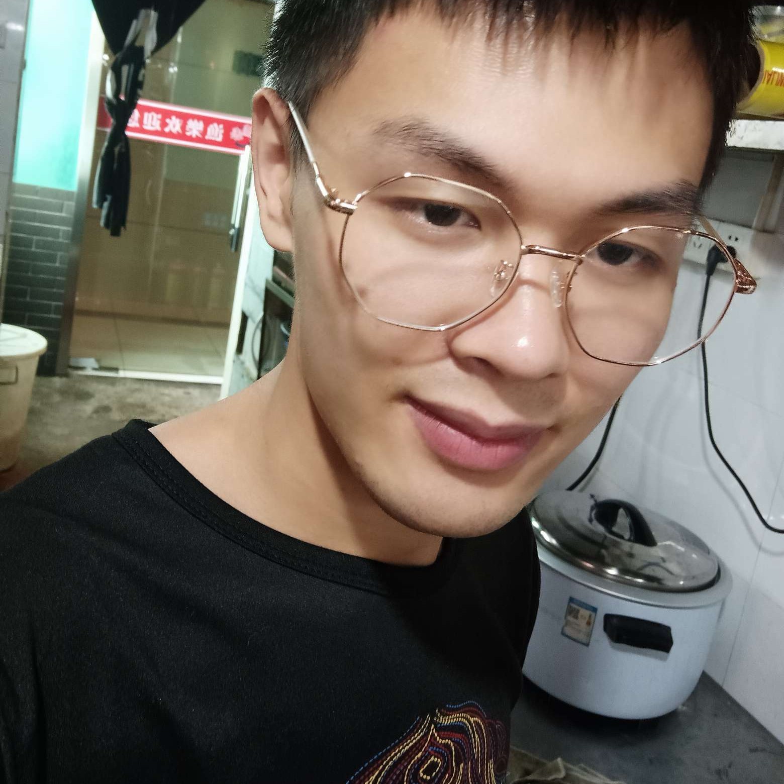 陌上放弃滑板的照片