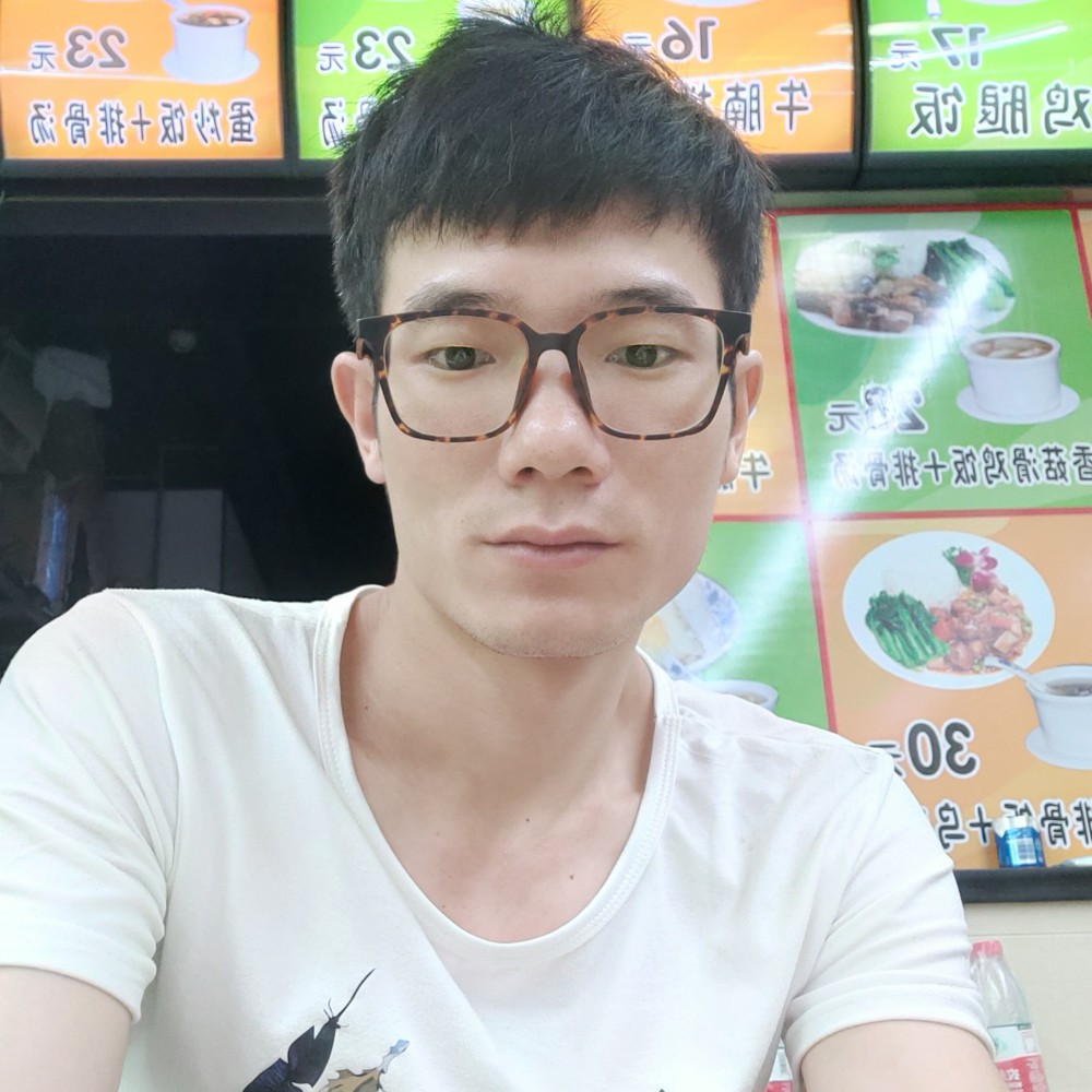 爱是奢侈的照片