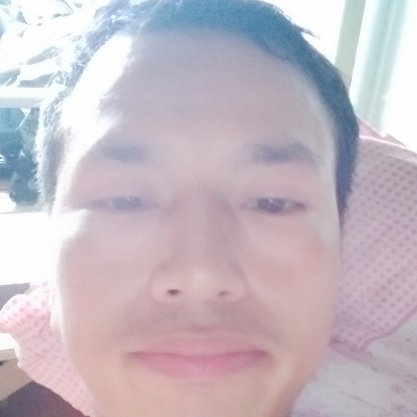 晏鹏波的照片