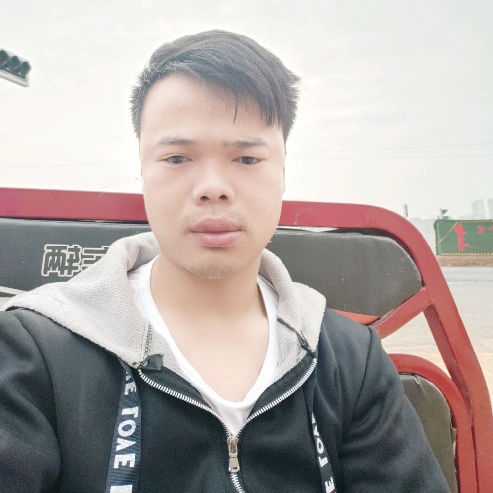 月光倾心凶狠的照片