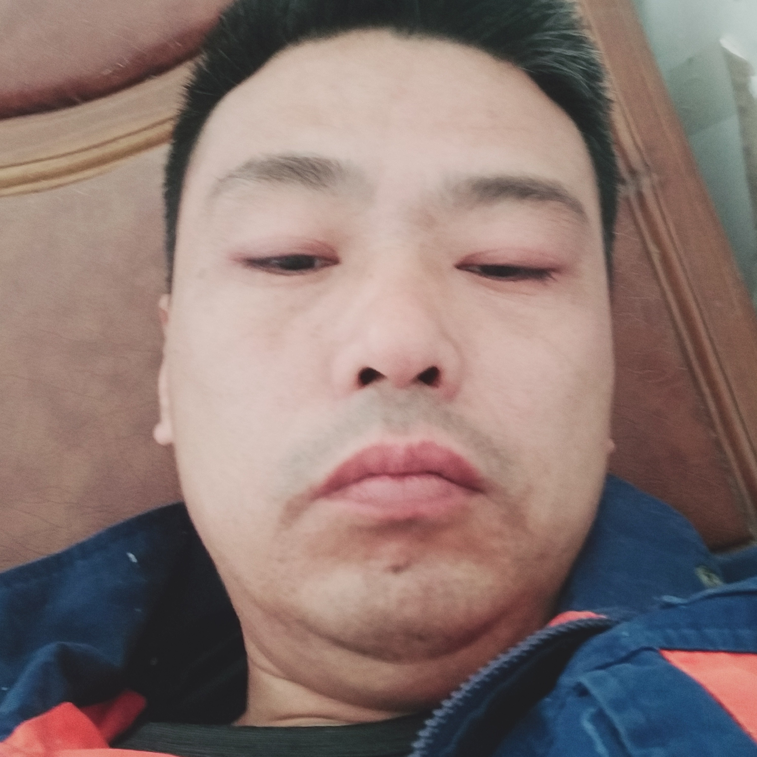 酷酷等于情殇的照片