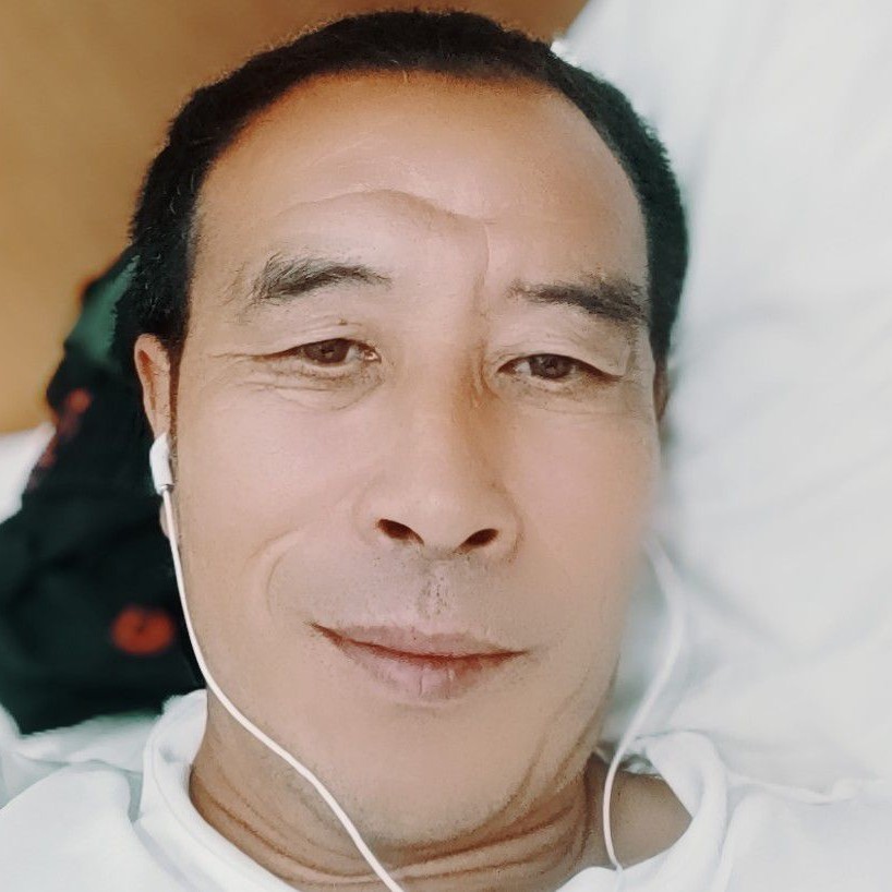 孤，独的等待的照片