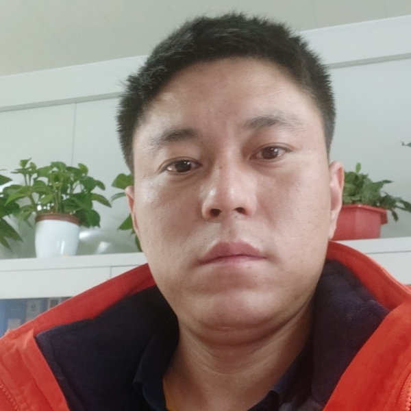 炎枫的照片