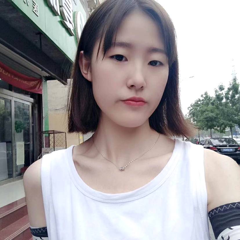 快乐闻缥缈的照片