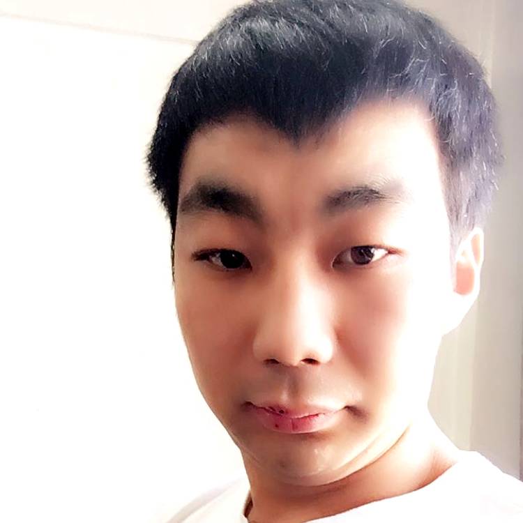 忐忑大叔的照片