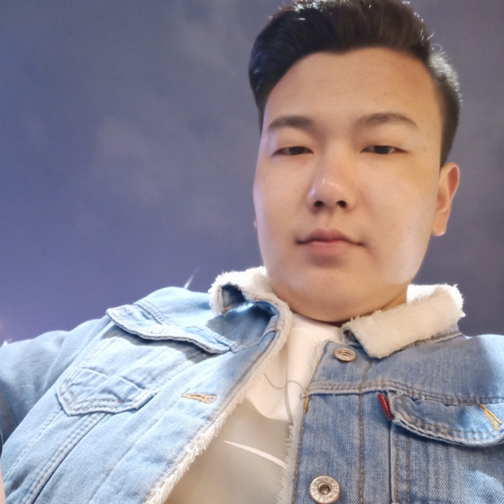 李林云的照片